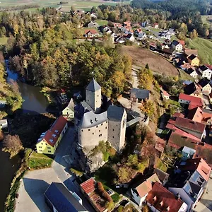 Apartment Und Sommerhaus Unter Der Burg, Falkenberg (Tirschenreuth)